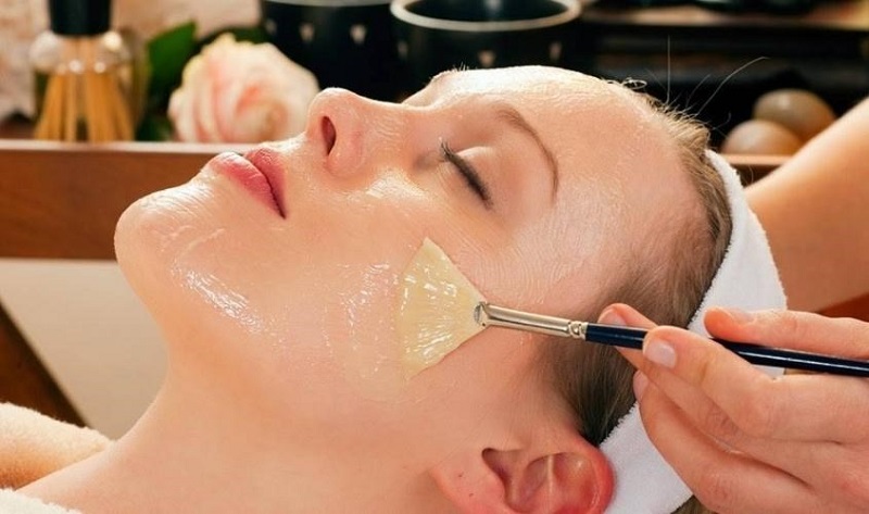 Sữa ong chúa 100g: Bí quyết đẹp da từ sâu bên trong Sữa ong chúa 100g: Bí quyết đẹp da từ sâu bên trong