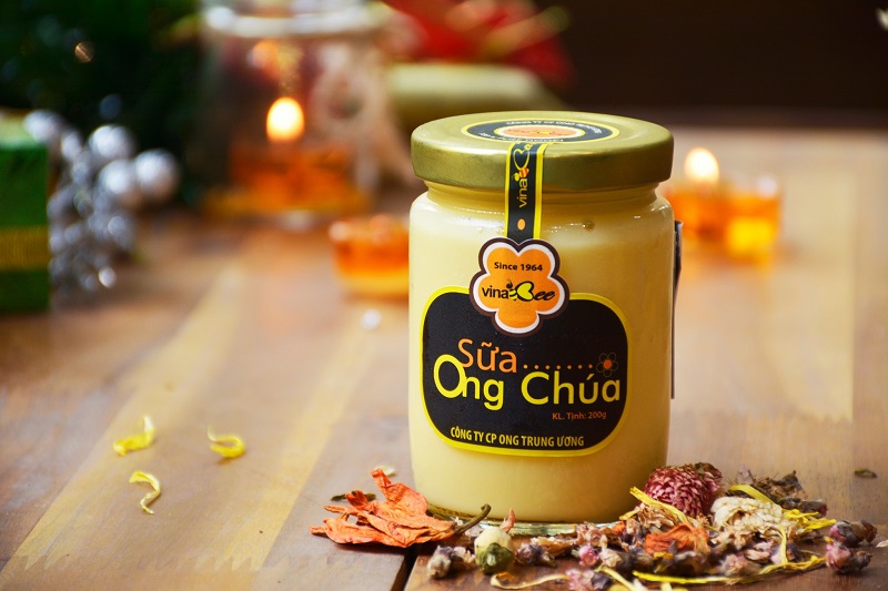  Sữa ong chúa tươi có tác dụng gì với phụ nữ?